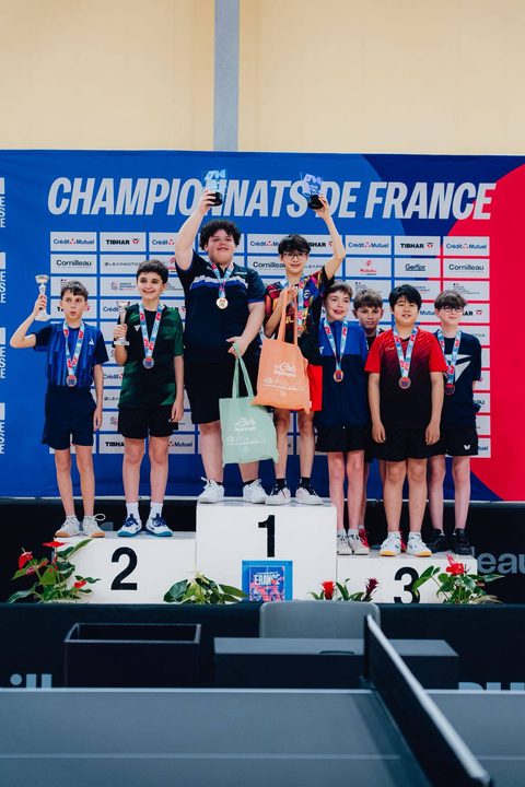 Johan — Bronze simple minimes (2026)