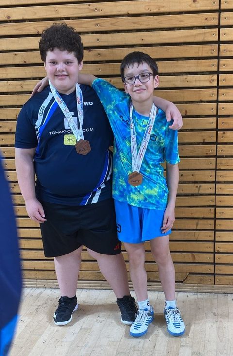 Johan — Bronze double benjamins (2024)